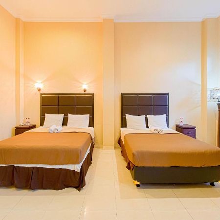 D'Talent Hotel Yogyakarta Exterior photo