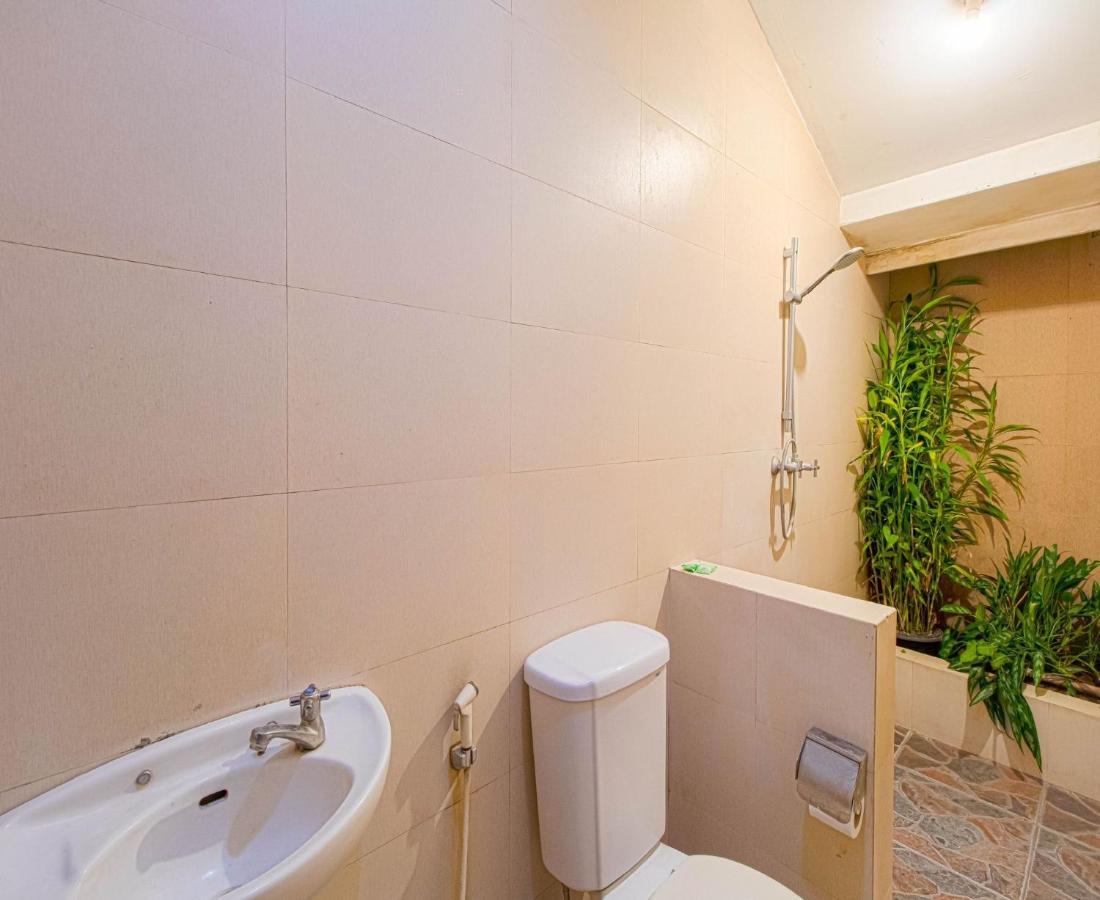 D'Talent Hotel Yogyakarta Exterior photo